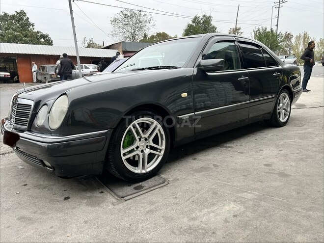 Mercedes E 230 1996, 453,500 km - 2.3 l - Göyçay