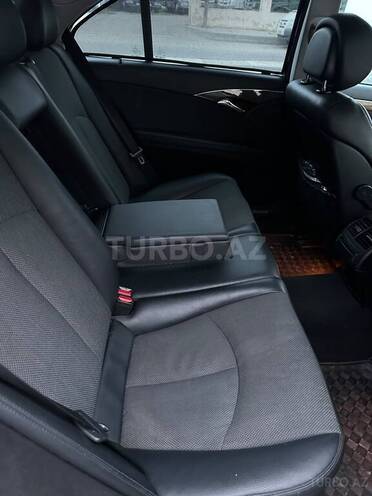 Mercedes E 220 2008, 302,000 km - 2.2 l - Bakı