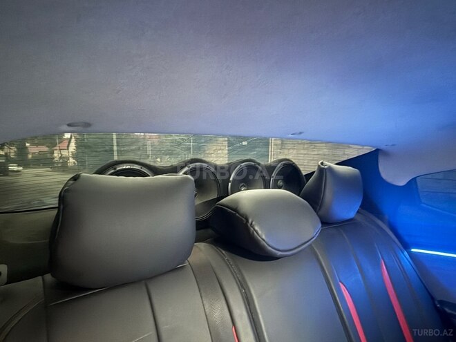 Hyundai Elantra 2015, 283,245 km - 1.8 l - İsmayıllı