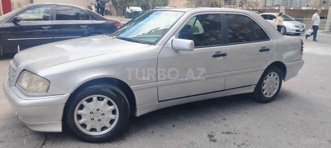 Mercedes C 200 1997, 338,000 km - 2.0 l - Bakı