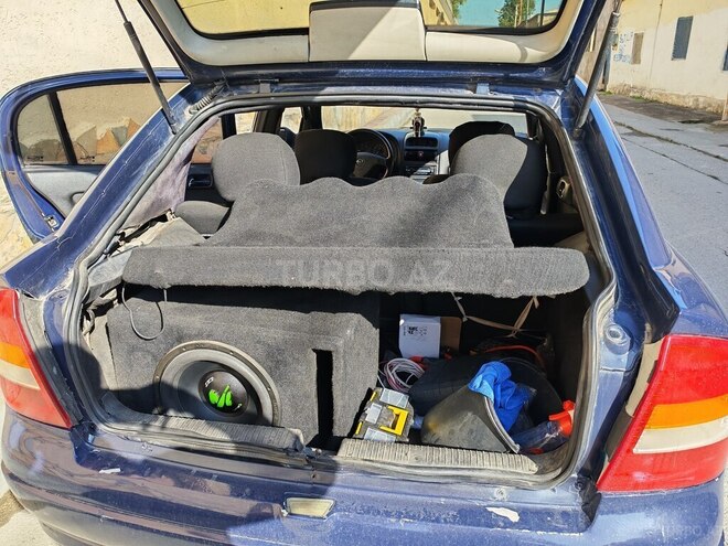 Opel Astra 2002, 355,000 km - 1.6 l - Bakı