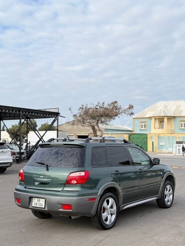 Mitsubishi Outlander 2004, 298,000 km - 2.4 l - Bakı