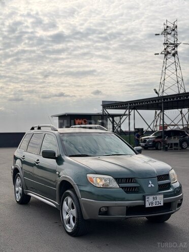 Mitsubishi Outlander 2004, 298,000 km - 2.4 l - Bakı
