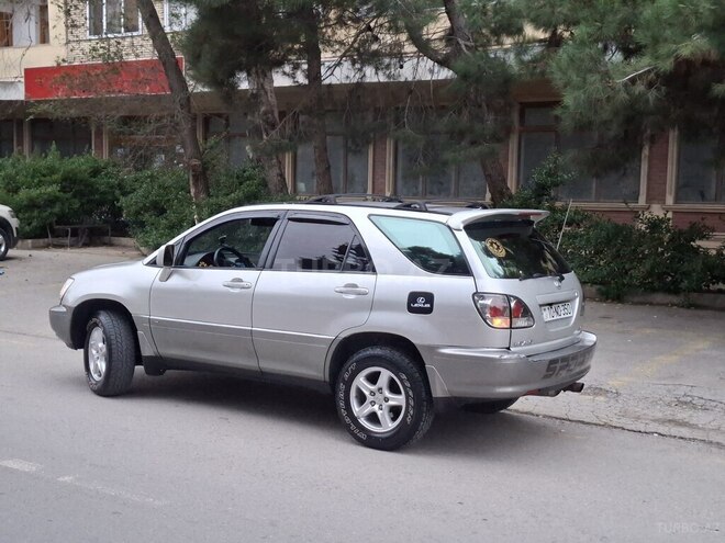 Lexus RX 300 2002, 278,000 km - 3.0 л - Sumqayıt