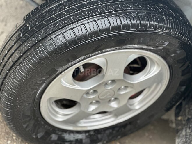 Mitsubishi Pajero io 2000, 254,215 km - 2.0 l - Sumqayıt