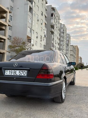 Mercedes C 180 1997, 345,000 km - 1.8 l - Bakı