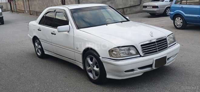Mercedes C 240 1999, 371,159 km - 2.4 l - Bakı