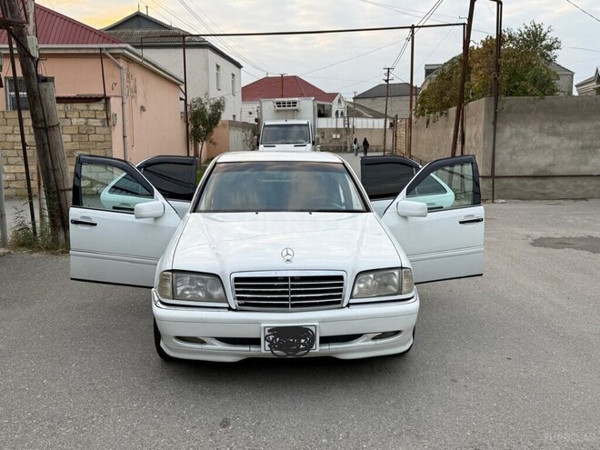 Mercedes C 240 1999, 371,159 km - 2.4 l - Bakı