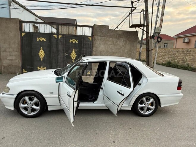 Mercedes C 240 1999, 371,159 km - 2.4 l - Bakı
