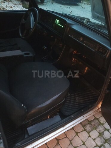 LADA (VAZ) 2107 1992, 300,000 km - 1.6 л - Qax