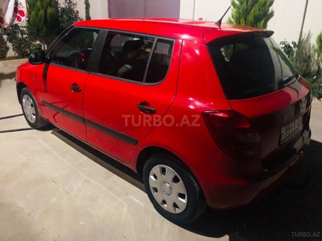 Skoda Fabia 2010, 290,000 km - 1.2 l - Bakı
