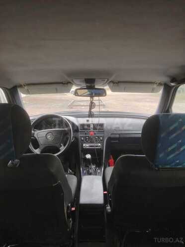 Mercedes C 180 2000, 480,000 km - 1.8 l - Saatlı