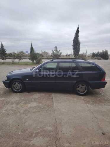 Mercedes C 180 2000, 480,000 km - 1.8 l - Saatlı