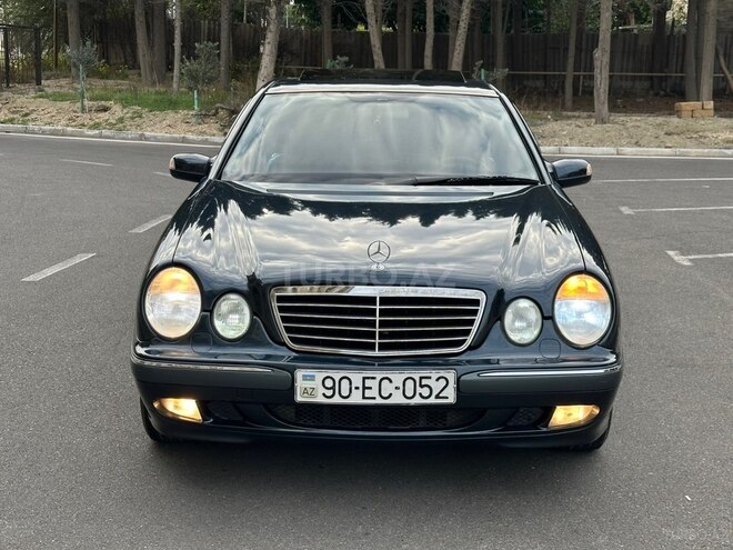 Mercedes E 240 2000, 359,000 km - 2.4 л - Sumqayıt