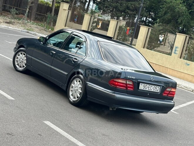 Mercedes E 240 2000, 359,000 km - 2.4 л - Sumqayıt
