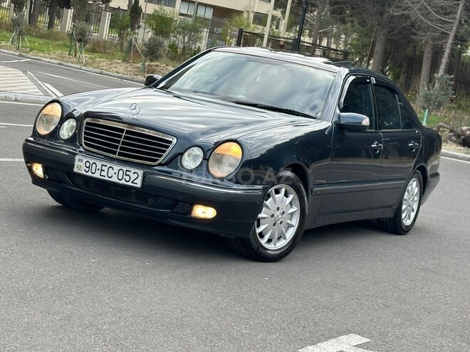 Mercedes E 240 2000, 359,000 km - 2.4 л - Sumqayıt