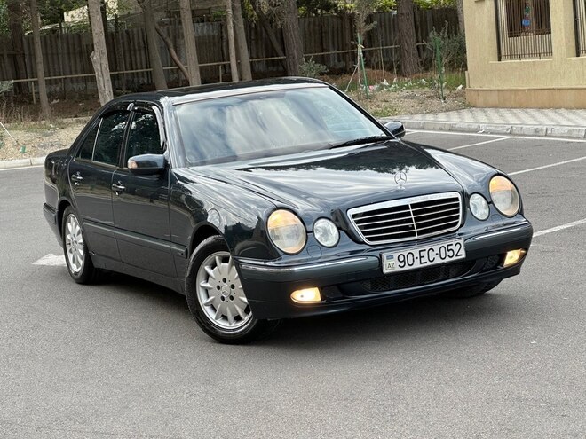 Mercedes E 240 2000, 359,000 km - 2.4 л - Sumqayıt