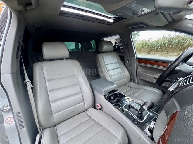 Volkswagen Touareg 2003, 322,011 km - 3.2 л - Bakı