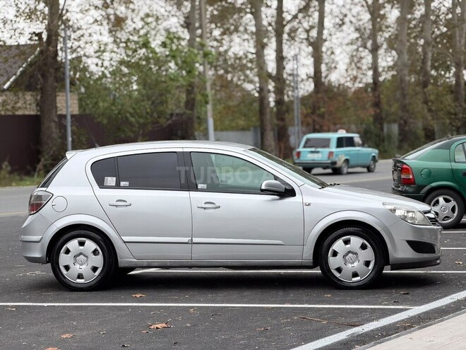 Opel Astra 2007, 430,000 km - 1.3 l - Göyçay