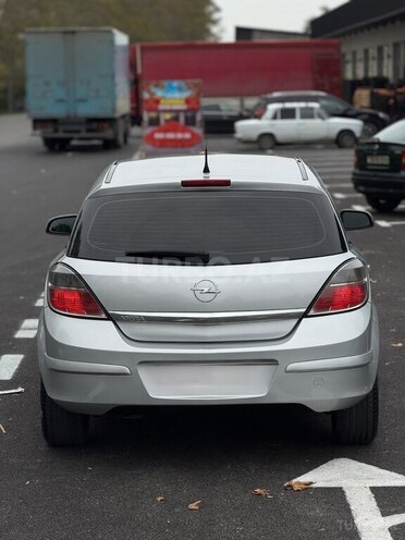 Opel Astra 2007, 430,000 km - 1.3 l - Göyçay