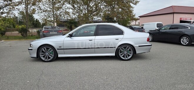 BMW 528 1996, 390,000 km - 2.8 л - Şirvan