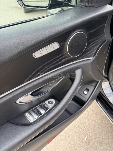 Mercedes E 220 d 2018, 175,000 km - 2.1 l - Bakı