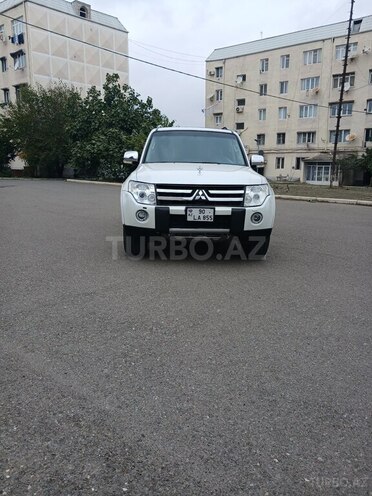 Mitsubishi Pajero 2008, 148,000 km - 3.0 l - Gəncə