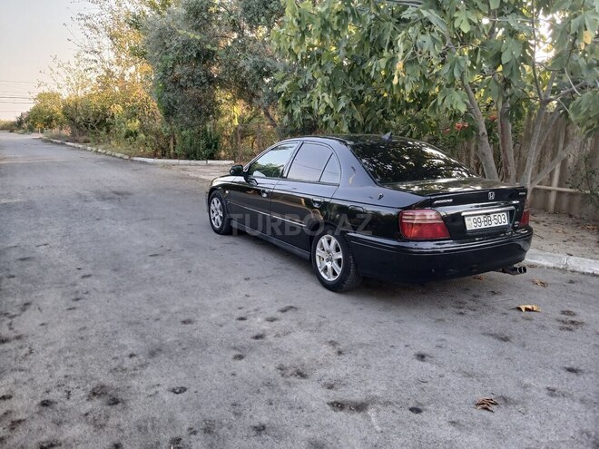 Honda Accord 1999, 220,000 km - 1.8 l - Salyan