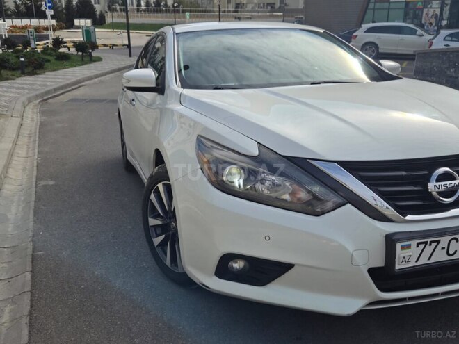 Nissan Altima 2017, 140,000 km - 2.5 л - Bakı