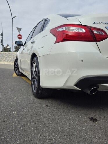 Nissan Altima 2017, 140,000 km - 2.5 л - Bakı