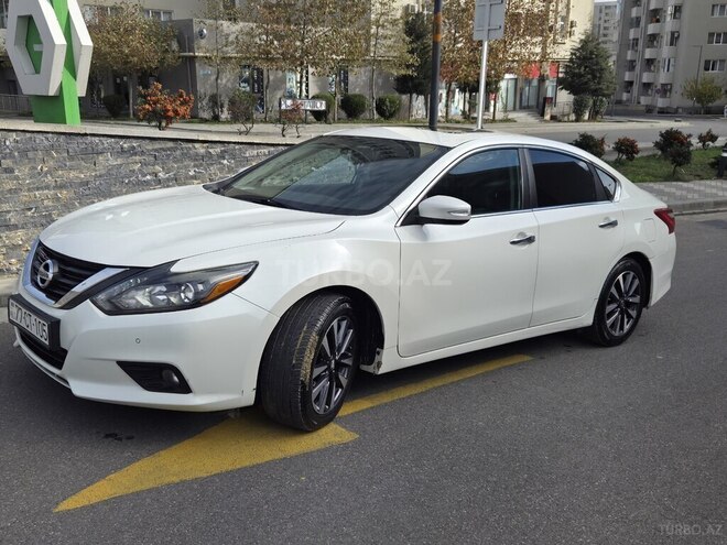 Nissan Altima 2017, 140,000 km - 2.5 л - Bakı