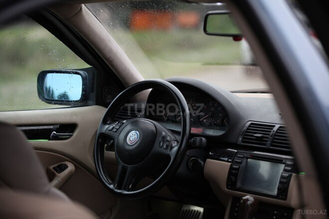 BMW 325 2003, 359,000 km - 2.5 l - Bakı