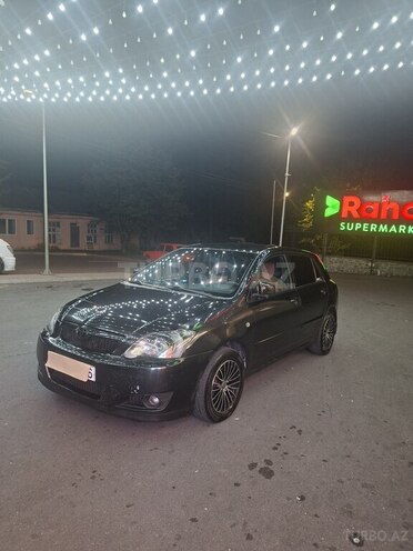 Toyota Corolla 2004, 400,000 km - 1.4 л - Şəki