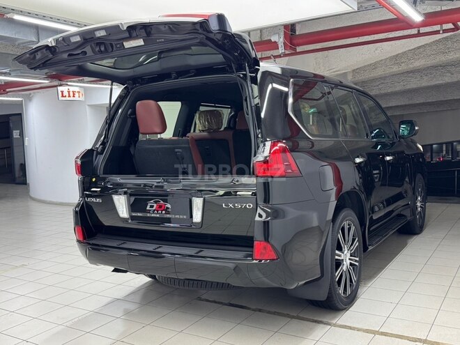 Lexus LX 570 2018, 40,400 km - 5.7 л - Bakı