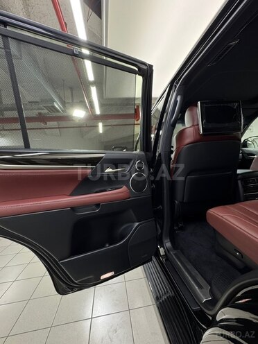 Lexus LX 570 2018, 40,400 km - 5.7 л - Bakı