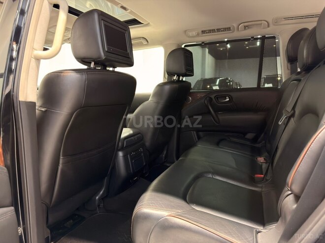 Nissan Patrol 2013, 177,000 km - 5.6 l - Bakı