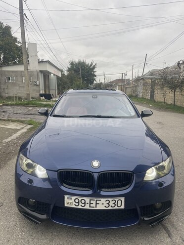 BMW 325 2006, 300,000 km - 2.5 l - Quba