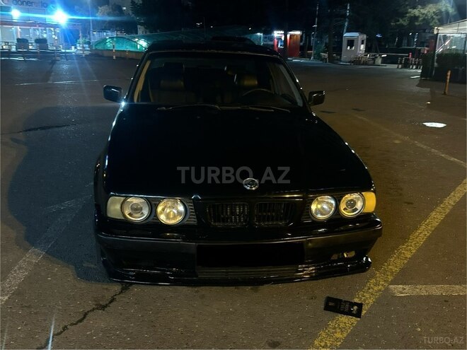 BMW 520 1989, 300,000 km - 2.0 l - Bakı