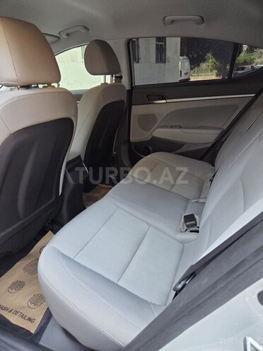 Hyundai Elantra 2017, 222,089 km - 1.4 l - Bakı