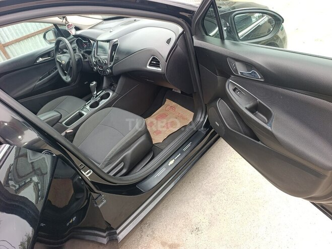 Chevrolet Cruze 2017, 152,899 km - 1.4 л - Lənkəran