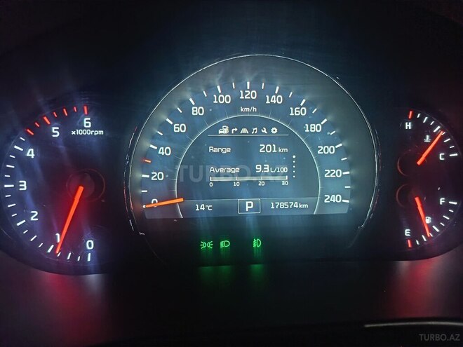 Kia Sorento 2015, 178,500 km - 2.0 l - Gəncə