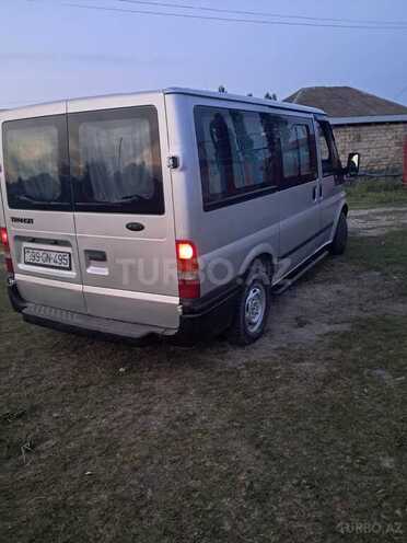 Ford Transit 2003, 800,000 km - 2.0 l - Şabran