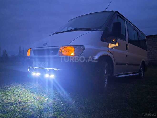 Ford Transit 2003, 800,000 km - 2.0 l - Şabran