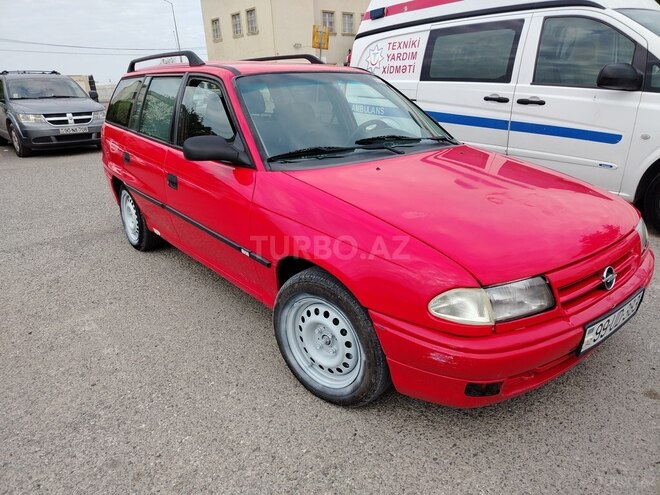 Opel Astra 1996, 186,500 km - 1.8 l - Bakı