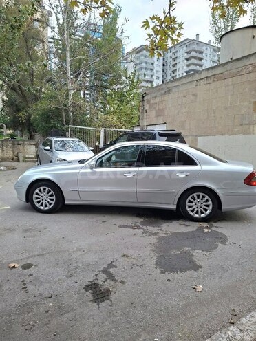 Mercedes E 220 2006, 349,500 km - 2.2 л - Bakı