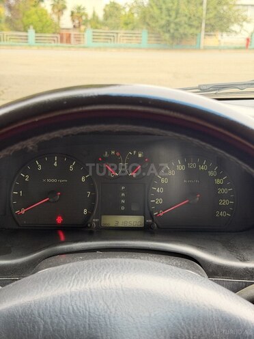Hyundai Sonata 2002, 318,000 km - 2.0 l - Qazax