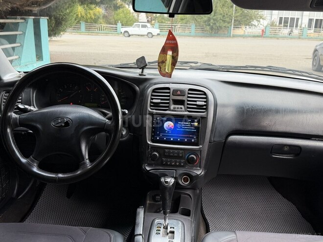 Hyundai Sonata 2002, 318,000 km - 2.0 l - Qazax
