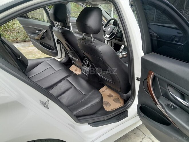 BMW 328 2013, 280,000 km - 2.0 л - Mingəçevir