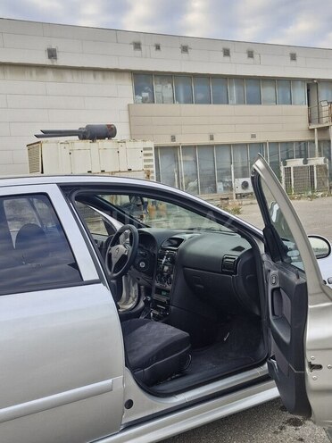 Opel Astra 2000, 413,000 km - 1.6 л - Bakı