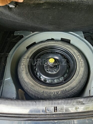 Volkswagen Passat 2004, 390,100 km - 1.8 l - Lənkəran